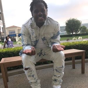 Meet your Posher, Jason